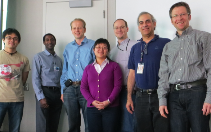 Members of ANL and BNL teams discuss collaborative SX-STM projects
