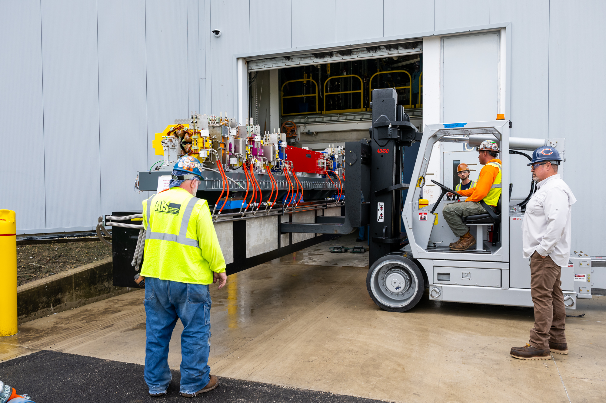 Installation of new Advanced Photon Source storage ring begins