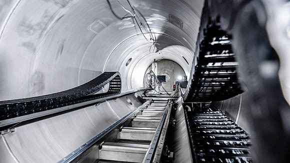 USAXS flight tube at beamline 12-ID